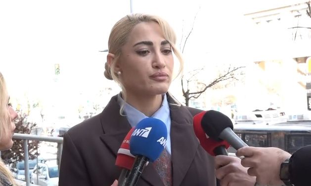 Ιωάννα Τούνη: «Δηλώνω ένοχη, να με συλλάβετε» – Χαμός στα social media (Video)