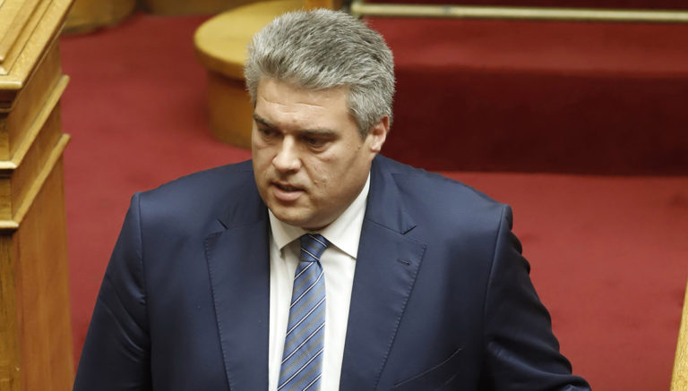 Ο Χρυσομάλλης βγαίνει μπροστά: Το «σαμαρικό» μήνυμα πίσω από την τροπολογία
