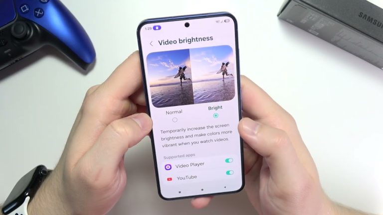 Samsung Galaxy: Η «κρυφή» ρύθμιση που αυξάνει αυτόματα τη φωτεινότητα σε εφαρμογές streaming