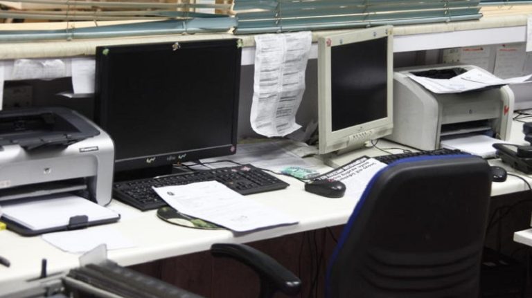 Στο «κόκκινο» η καθαριότητα – Καταγγελίες για άδειες και προσωπικό