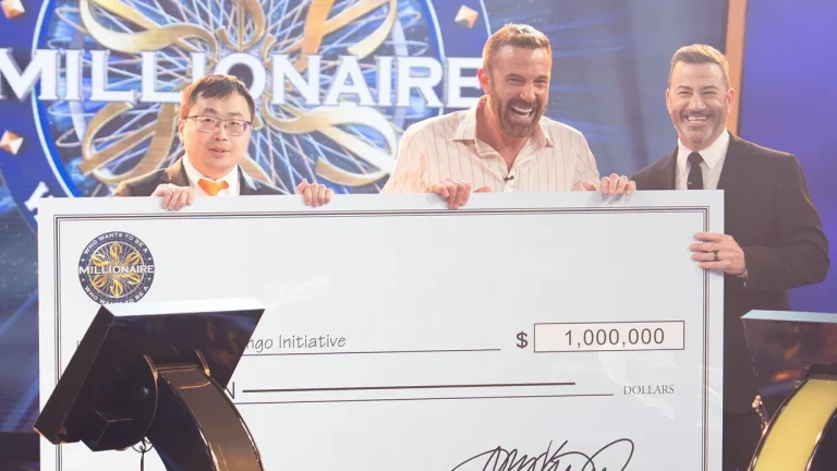 Μπεν Άφλεκ: Κέρδισε 1.000.000 δολάρια στο παρά πέντε – Έξαλλοι πανηγυρισμοί στο πλατό (Video+photo)