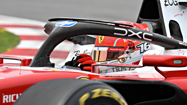 Θρίαμβος της Ferrari στο Σίλβερστοουν – Ο Λεκλέρ στην κορυφή, χαμένο το 1-2 στο φινάλε