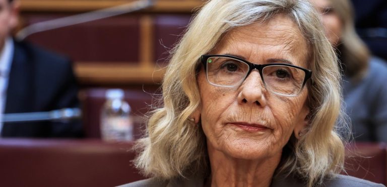 «Αδειάζουν» οι Δημοκράτες: Το «αντίο» της Γιώτας Πούλου