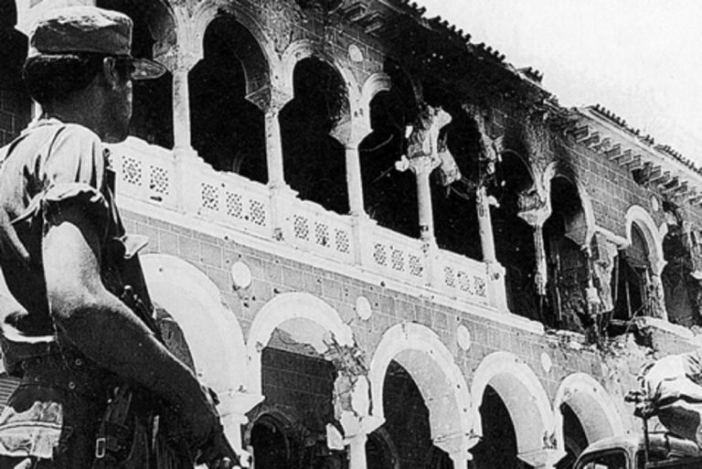 Σαν σήμερα 15 Ιουλίου: «Το πουκάμισο το θαλασσί» και το πραξικόπημα κατά του Μακαρίου που άνοιξε την πόρτα για τον «Αττίλα»