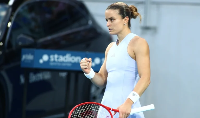 Θρίαμβος και πρόκριση για τη Σάκκαρη στο Athens Open – Πλάι της και ο Κωνσταντίνος Μητσοτάκης