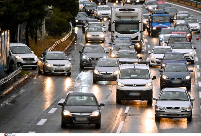 ΑΑΔΕ: Πρόστιμα 12,5 εκατ. ευρώ σε 32.205 ιδιοκτήτες ανασφάλιστων οχημάτων