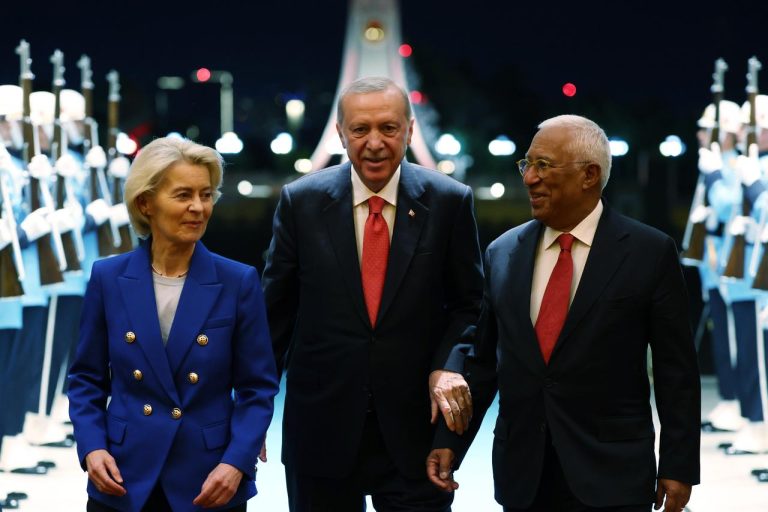 Αναφορά στο Κυπριακό στη συνάντηση φον ντερ Λάιεν – Κόστα – Ερντογάν