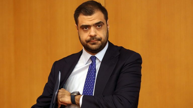 Μαρινάκης: Προτεραιότητα η στήριξη της οικογένειας – «Το νερό παραμένει δημόσιο αγαθό, δεν ιδιωτικοποιείται»