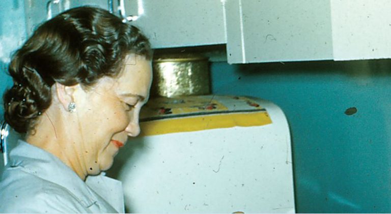 Τα Μυστικά της Γιαγιάς: Tips για ένα καθαρό, αρωματικό και νοικοκυρεμένο σπίτι