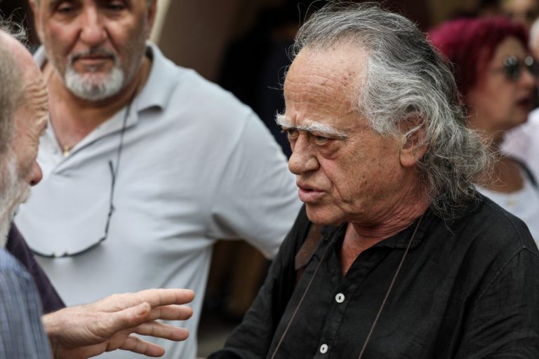 Νίκος Καλογερόπουλος: Την Τετάρτη το τελευταίο «αντίο» στον ηθοποιό