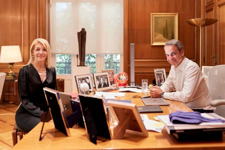 Συνάντηση Μητσοτάκη με Νέστορα: «Επιτακτική ανάγκη η τρομοκρατία να ξεριζωθεί»