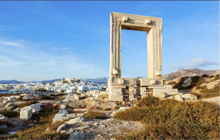 Στιγμές αναστάτωσης στο αεροδρόμιο της Νάξου: Πατέρας πίστεψε ότι είχε χαθεί το παιδί του – Η πραγματικότητα ήταν διαφορετική