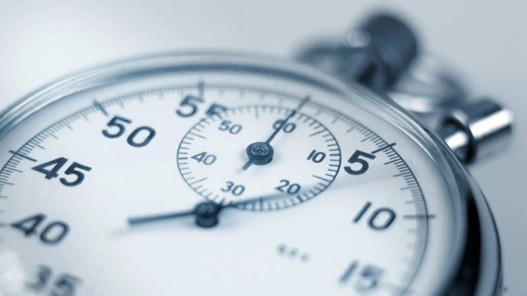 Τι κάνει ο πλανήτης σε 60 λεπτά; Ενώ χιλιάδες μωρά γεννιούνται, εκατομμύρια… δεν κοιμούνται