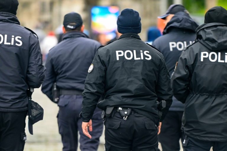 Τουρκία: Νεκρός πρώην αστυνομικός μετά από συμπλοκή σε γραφείο ενοικίασης αυτοκινήτων (video)