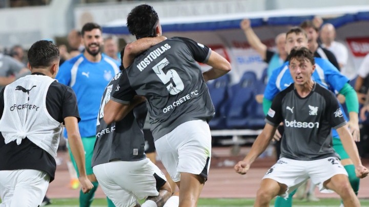 Super Cup: Ο πρώτος τίτλος της χρονιάς έχει κρητικό άρωμα! Ο ΟΦΗ έστησε στα πέναλτι την ΑΕΚ και την… έσβησε