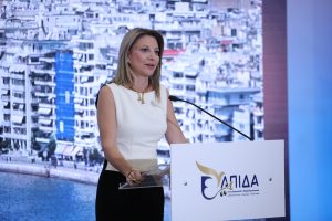 Μαρία Καρυστιανού: «Πλήρης κατάργηση του άρθρου 86 του Συντάγματος για την ποινική ευθύνη των υπουργών»