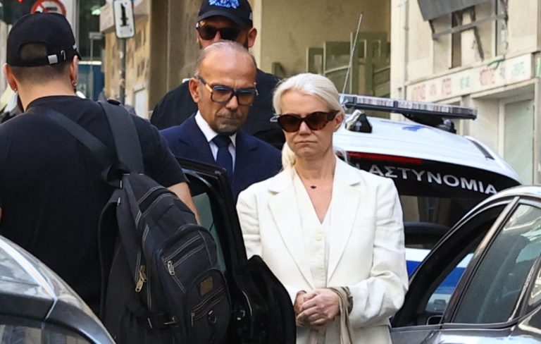 Θάνατος Μαζωνάκη: Ο ΙΣΑ ζητά συμπληρωματική δίωξη των δύο γιατρών για ψευδή δήλωση