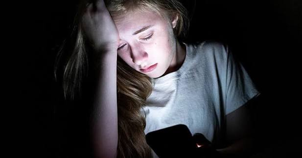 Cyberbullying: Ποιος κρύβεται πίσω από το ανώνυμο προφίλ που τρομοκρατεί ένα παιδί
