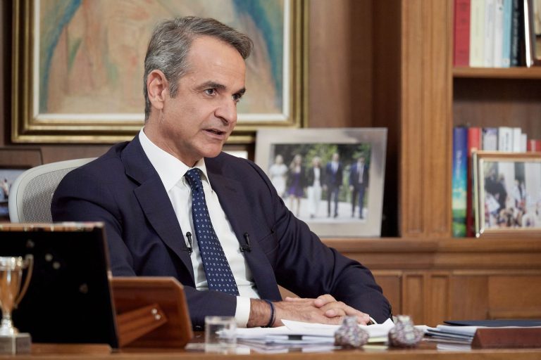 Πυρ και μανία ο Μητσοτάκης: Οι «κακομοίρηδες», οι καλοζωισμένοι και το τεφτέρι του Μαξίμου