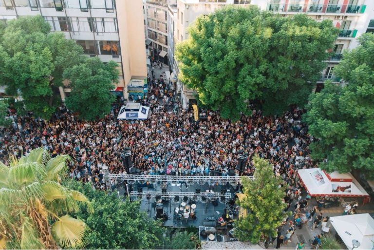 Κλειστή για αυτοκίνητα η οδός Αθηνάς – Πεζόδρομος για ένα 24ωρο η καρδιά της πόλης με δωρεάν εκδηλώσεις
