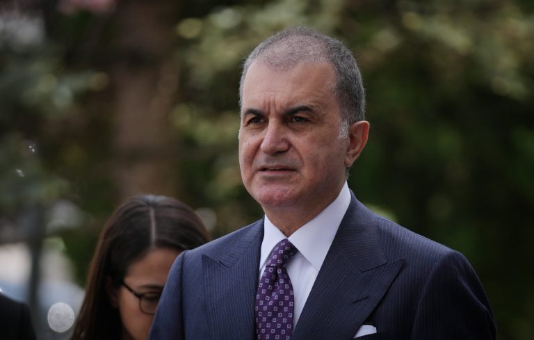 Ομέρ Τσελίκ: «Να μην προχωρά η Αθήνα σε προκλητικές κινήσεις στο Αιγαίο»