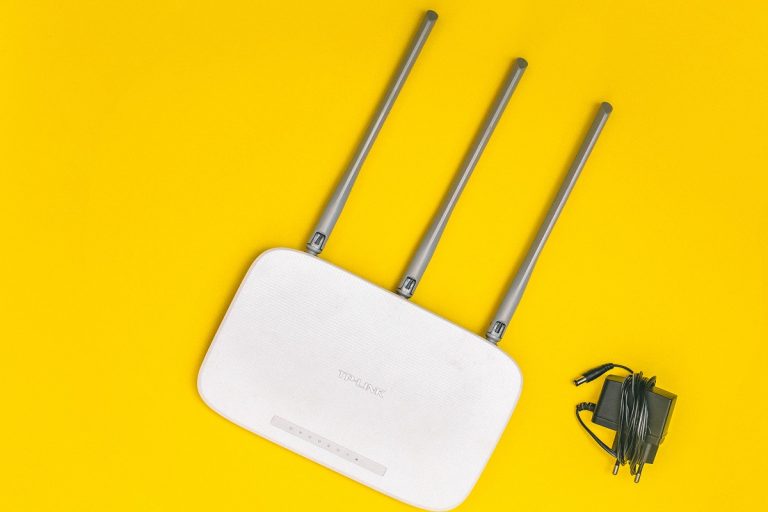 Wi-Fi στο σπίτι: Τι μπορεί να «ρίχνει» το σήμα