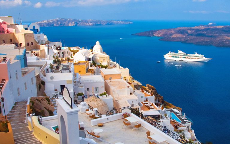 Οι κροίσοι εγκαταλείπουν το Λονδίνο – Η Ελλάδα κερδίζει τη μάχη του πλούτου