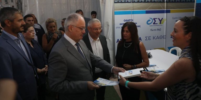 Πεδίον του Άρεως: Ο Κωνσταντίνος Τασούλας κήρυξε τα επίσημα εγκαίνια της 54ης Έκθεσης Βιβλίου (video)