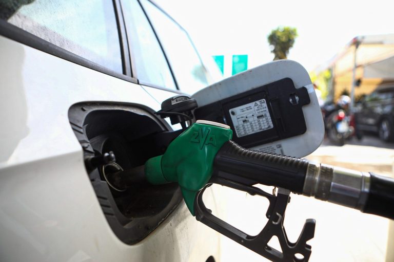 Βενζίνη: Πάνω από τα 2 ευρώ τον χειμώνα – Έως 70% ακριβότερο το πετρέλαιο θέρμανσης