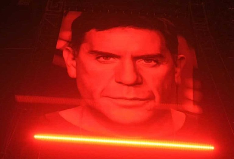 Τα συγκινητικά λόγια και η αφιέρωση της Άννας Βίσση στον Γιώργο Μαζωνάκη (VIDEO)