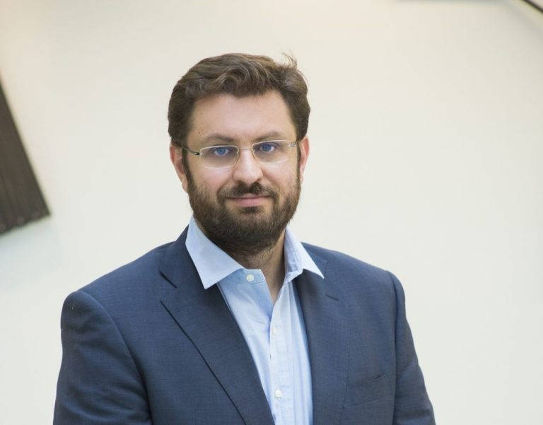 Για να υπάρξει πολιτική αλλαγή, χρειάζεται ισχυρή συλλογικότητα