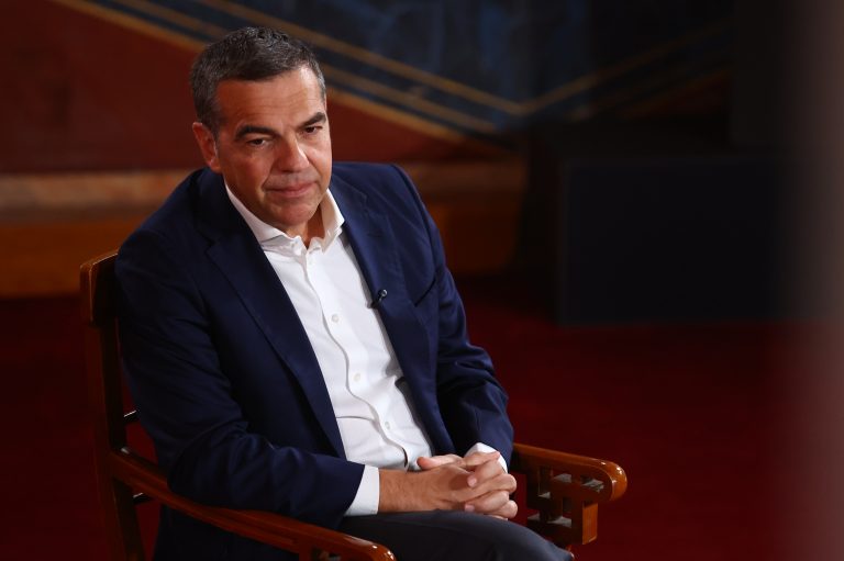 Τσίπρας: «Αντίπαλός μου είναι μόνο ο Μητσοτάκης» – Το μήνυμα στα προοδευτικά κόμματα (video)