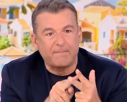 Ο Λιάγκας έγινε… Ηρακλής Πουαρό: «Εξιχνίασε» το μυστήριο σιωπής του Αργυρού για τη Γκίλφοϊλ (Video)