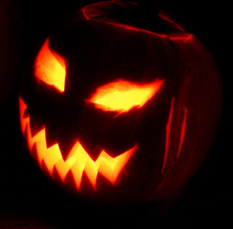 Το ξέρετε ότι έρχεται Halloween; Πώς ξεκίνησε η… εισαγόμενη γιορτή