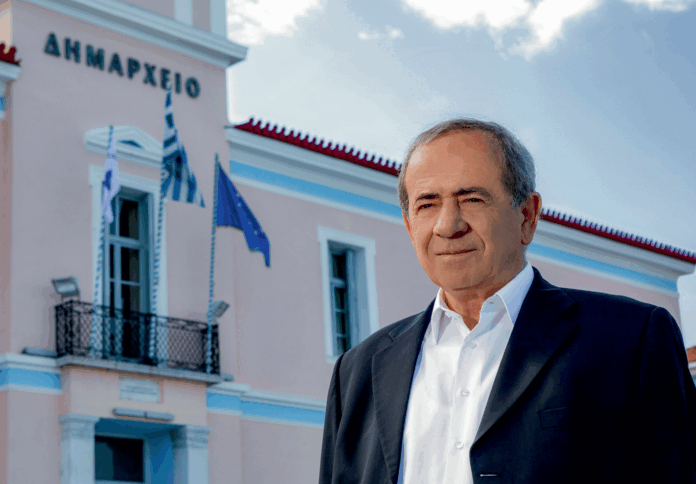 Διασωληνωμένος μετά από ατύχημα ο δήμαρχος Ανατολικής Μάνης