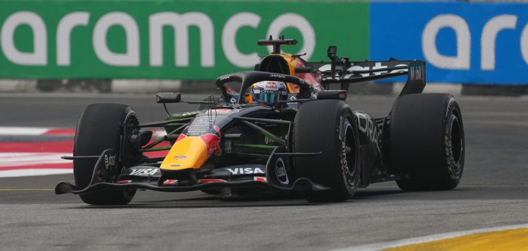 Formula 1: Ο Φερστάπεν στην pole position για το sprint race της Σιγκαπούρης