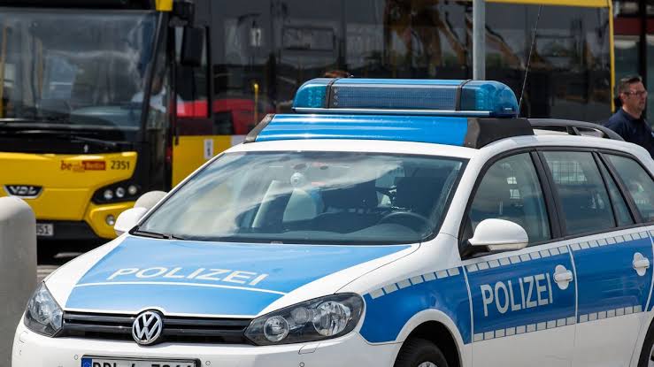 Γερμανία: Επίθεση με μαχαίρι σε τρεις τρόφιμους γηροκομείου – Μία νεκρή