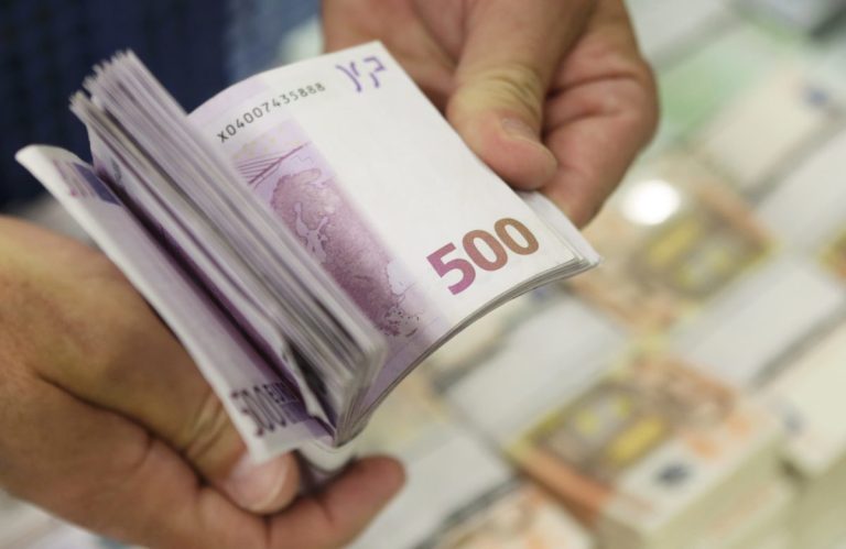 Πώς οι εταιρείες κοινής ωφέλειας γίνονταν πλυντήρια μαύρου χρήματος