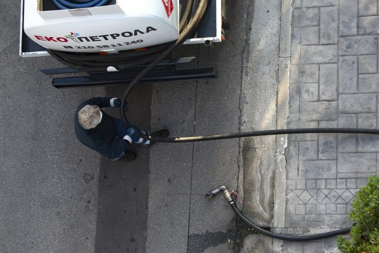 Ενεργειακή κρίση 2026: Ακρίβεια σε ρεύμα, καύσιμα και θέρμανση – Ποια μέτρα προετοιμάζει η κυβέρνηση