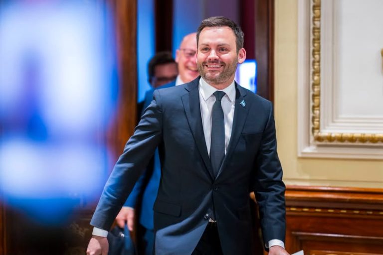 Ανεξάρτητο Κεμπέκ; Ο ηγέτης του PQ ανοίγει ξανά τη μεγάλη συζήτηση στον Καναδά