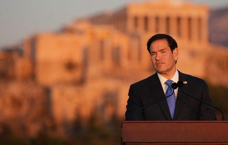 Πέρα από τους συμβολισμούς: Συμφωνίες δισεκατομμυρίων και στρατηγική αναβάθμιση της Ελλάδας